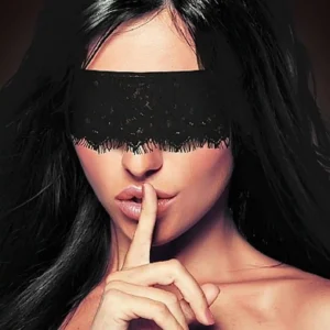 Mystere Lace Mask - Black