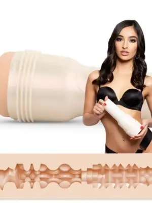 Fleshlight Girls - Emily Willis Squirt