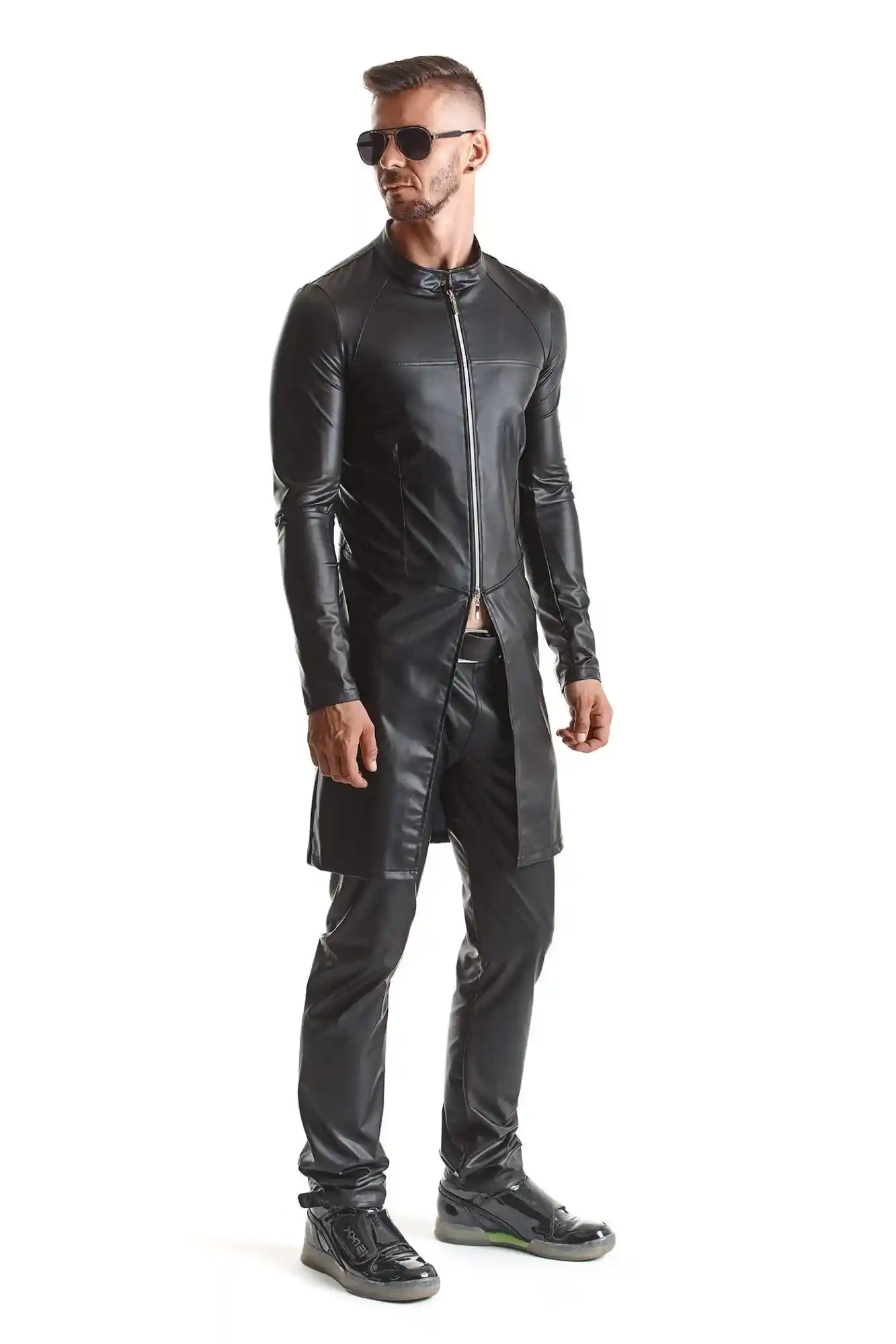 RMMario001 - black coat - S - obrazek 5