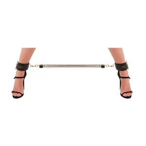 Spreader bar with ankle cuffs