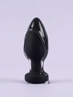 Vibrating butt plug