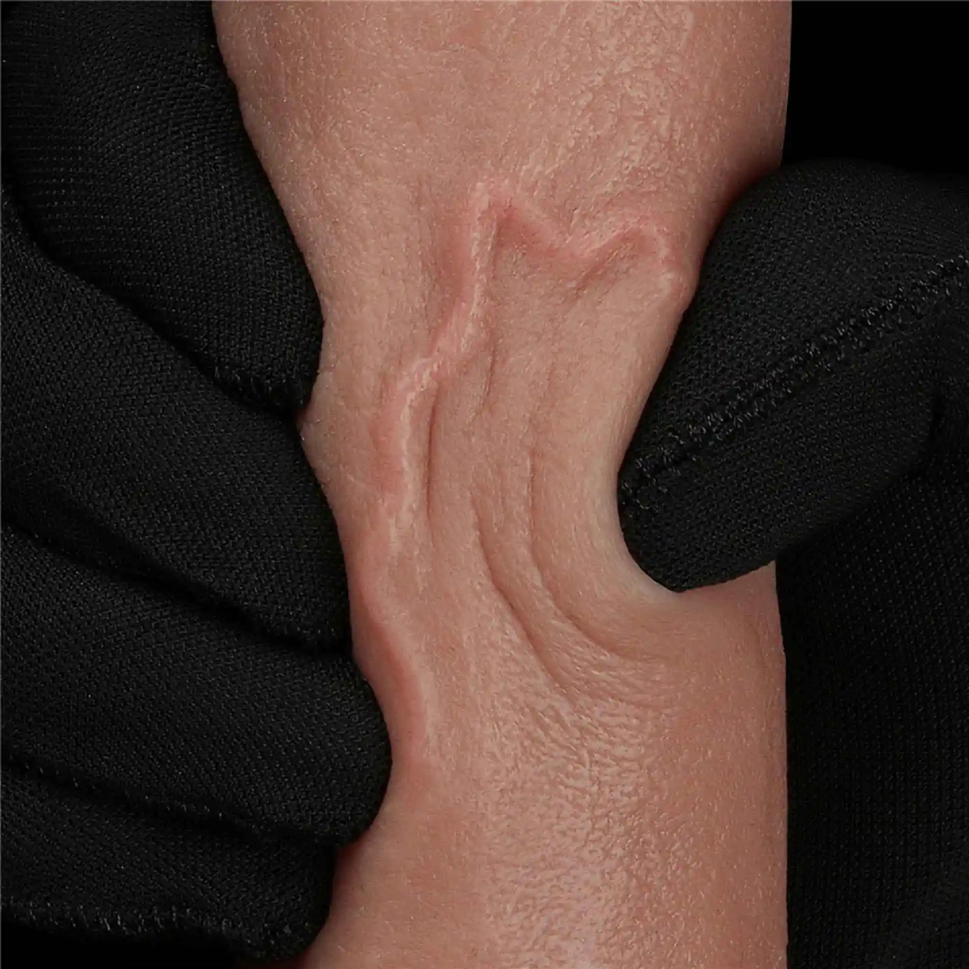 8'' Dual Layered Silicone Cock - obrazek 4